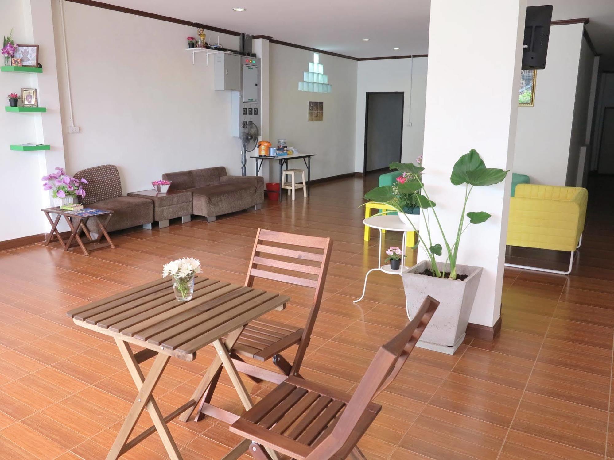 Pro Chill Krabi Guesthouse Экстерьер фото